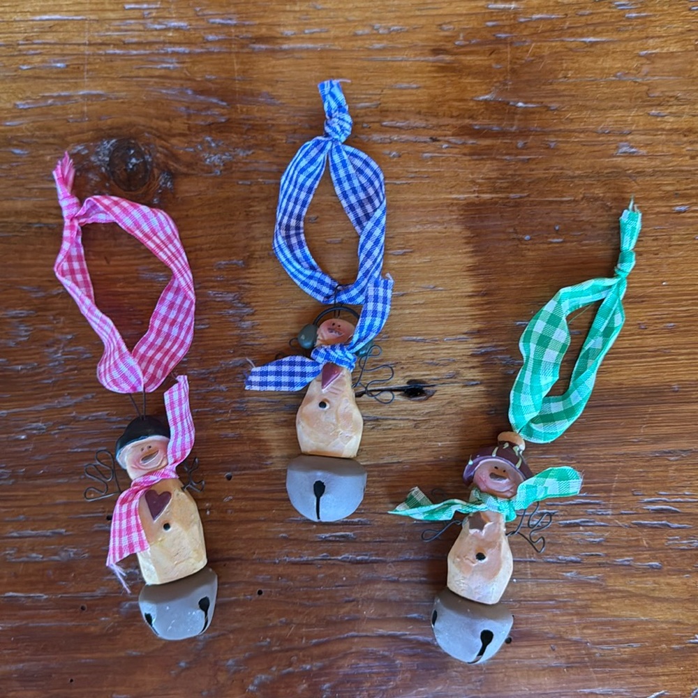 🎄 NWOT Set of 3 Country Snowman Bell Ornaments